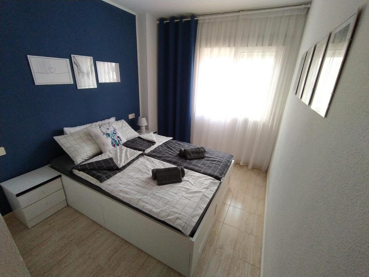 Mila Sloneczny Apartament W Torrevieja Centrum 외부 사진
